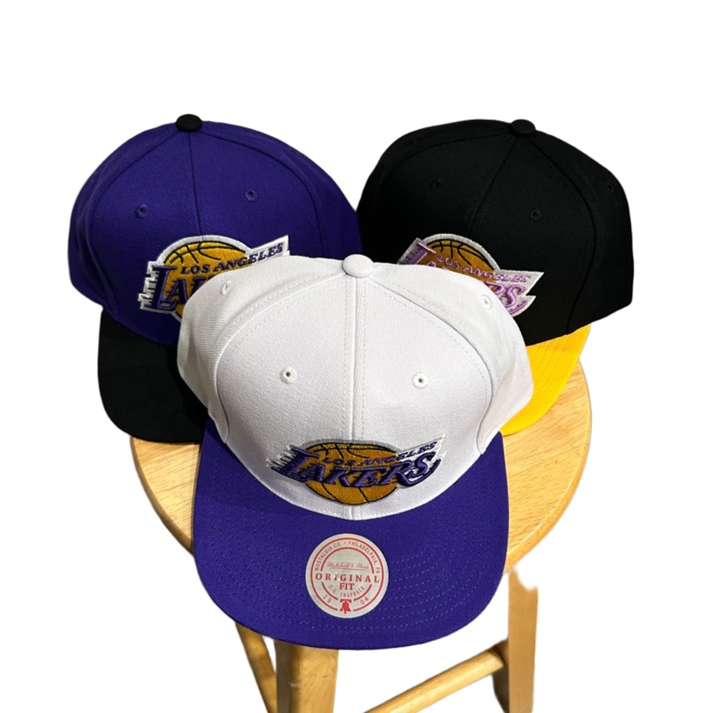 Mitchell and Ness Laker SnapBack hats (3)